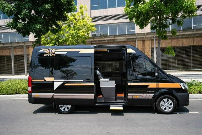 Đánh giá chi tiết 7 hãng xe limousine uy tín nhất Hà Nội, Hưng Yên