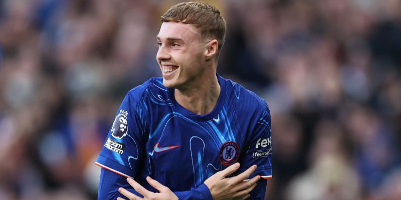 Cole Palmer tỏa sáng rực rỡ trong màu áo Chelsea