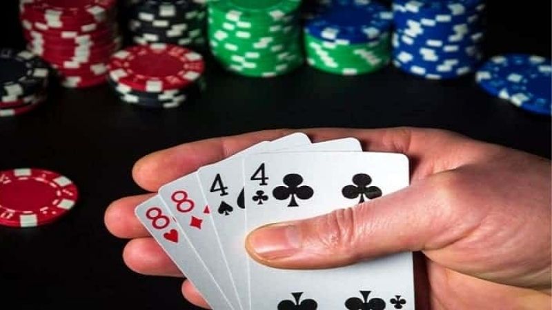 So sánh thứ hạng Xì Bàn và Ngũ Linh